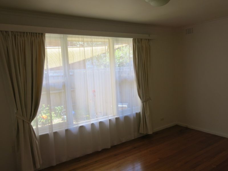 2/10 Rosedale Avenue, Glen Huntly VIC 3163