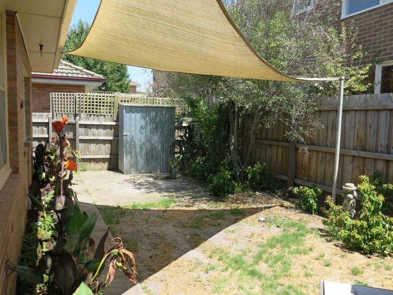 2/10 Rosedale Avenue, Glen Huntly VIC 3163