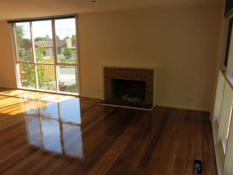 1/42 Vermont Street, Glen Waverley VIC 3150