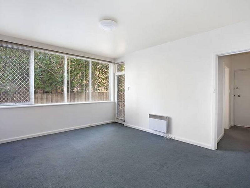 2/131 Alma Road, St Kilda VIC 3182