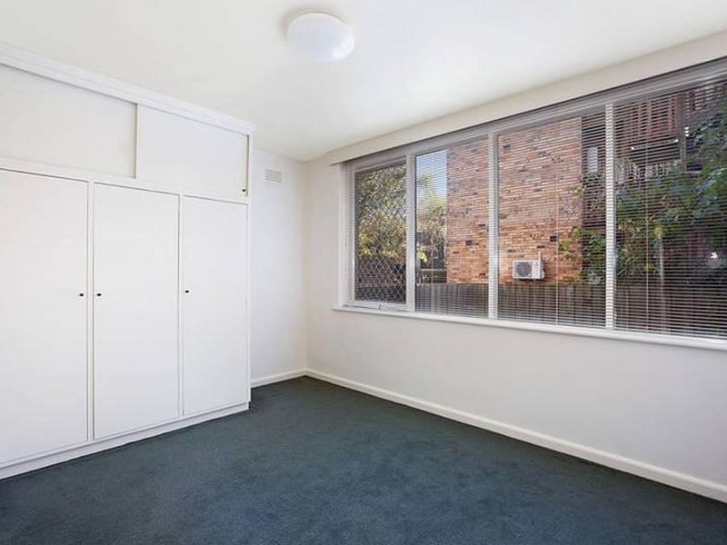 2/131 Alma Road, St Kilda VIC 3182
