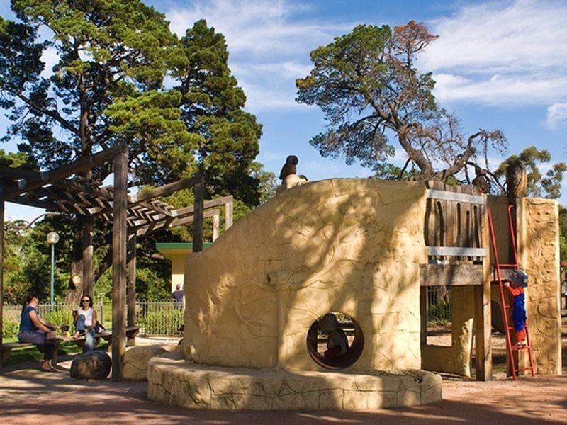 2/131 Alma Road, St Kilda VIC 3182