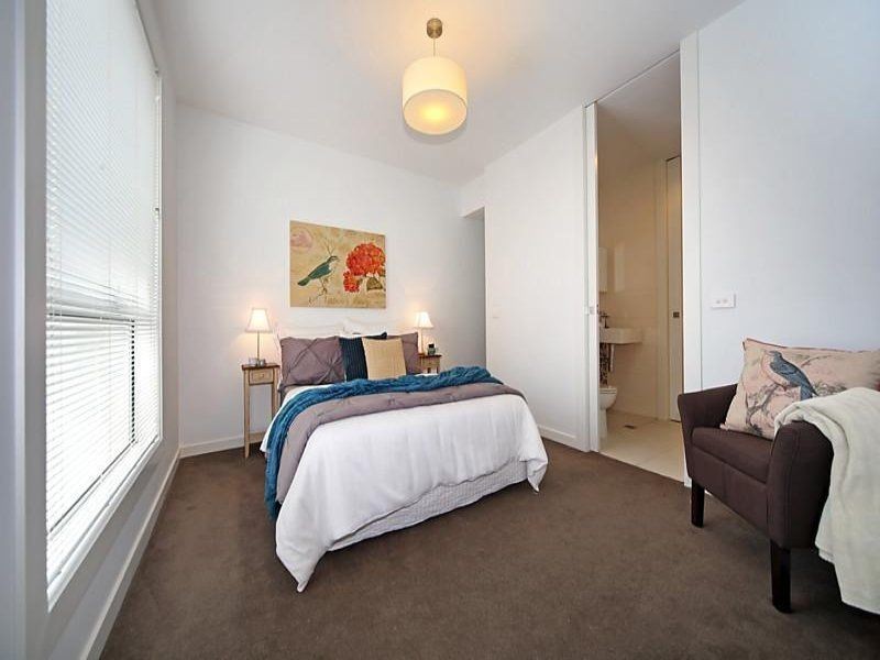 5/336 Neerim Road, Carnegie VIC 3163