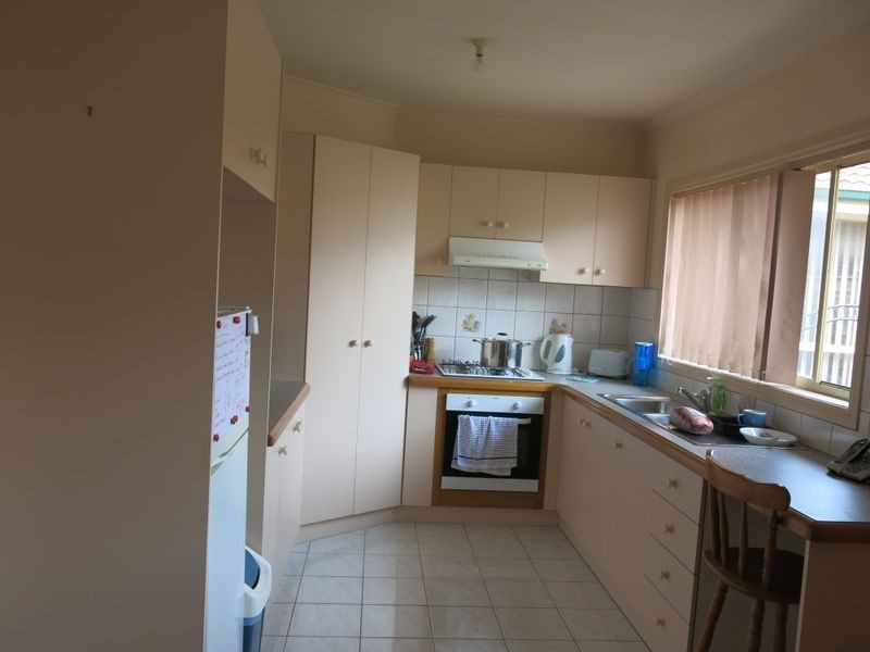 2/39 Golf Road, Oakleigh South VIC 3167