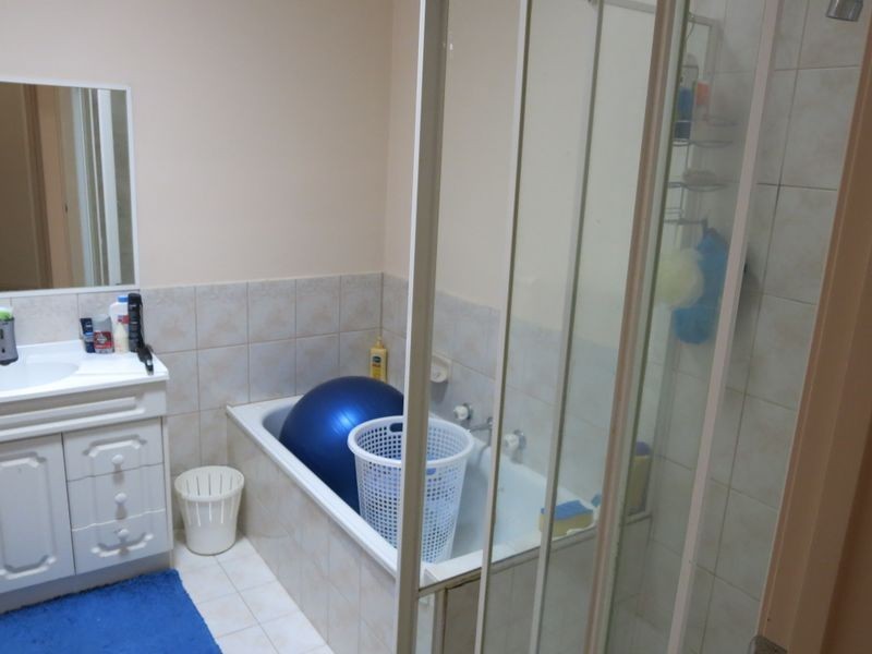 2/39 Golf Road, Oakleigh South VIC 3167