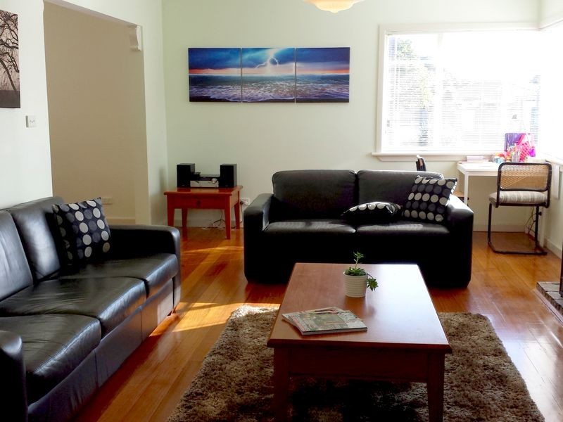 2 Abbeygate Street, Oakleigh VIC 3166