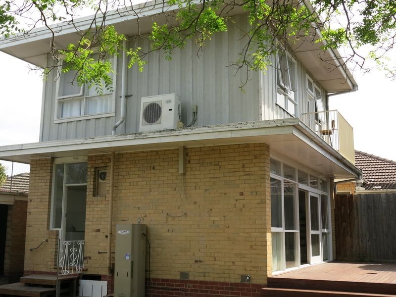 18 Guest Street, Oakleigh South VIC 3167