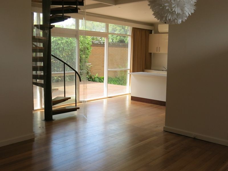 18 Guest Street, Oakleigh South VIC 3167