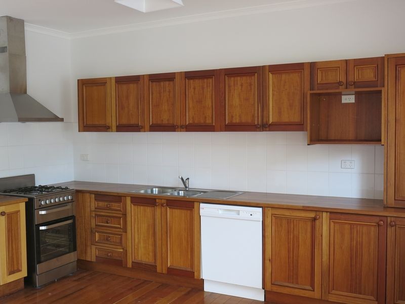 2/20 Chanak Street, Malvern East VIC 3145