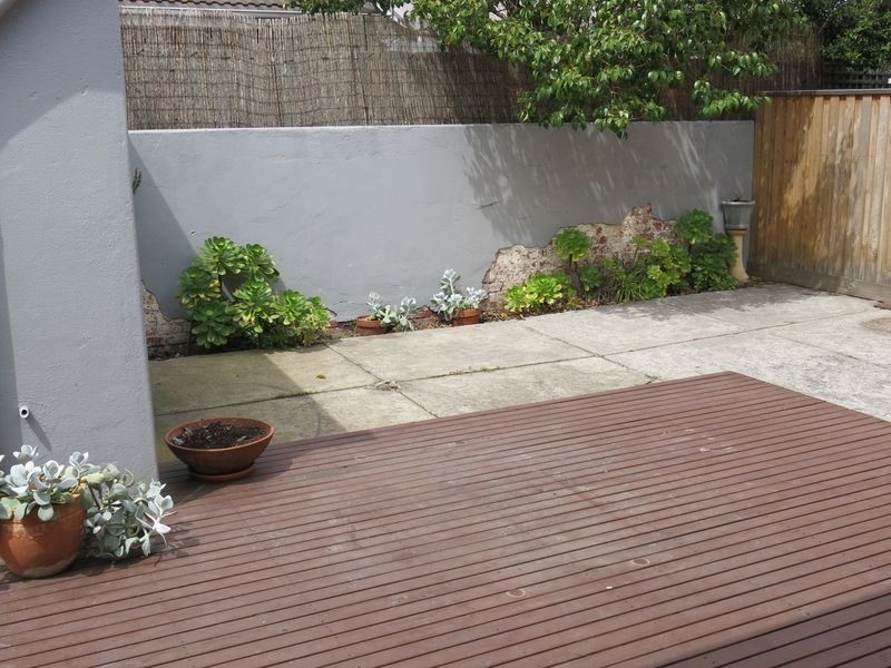 2/20 Chanak Street, Malvern East VIC 3145