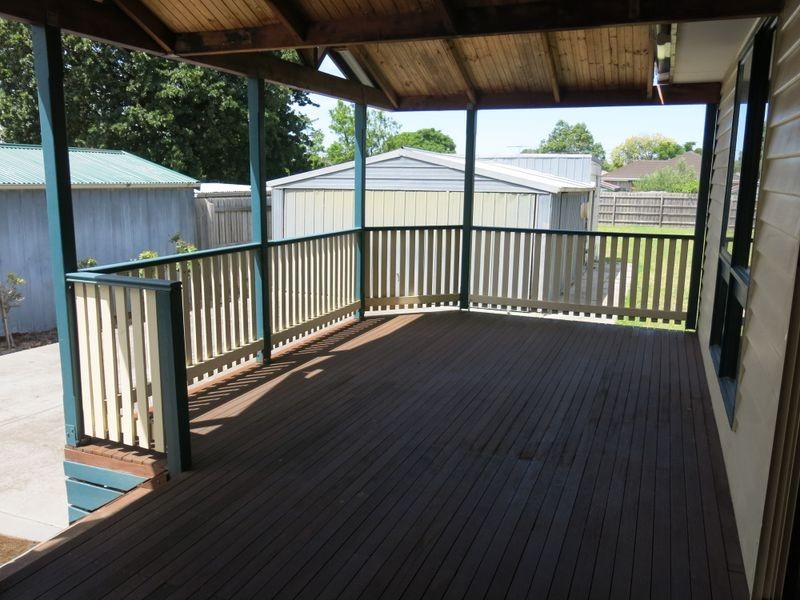 42 Manoon Road, Clayton South VIC 3169