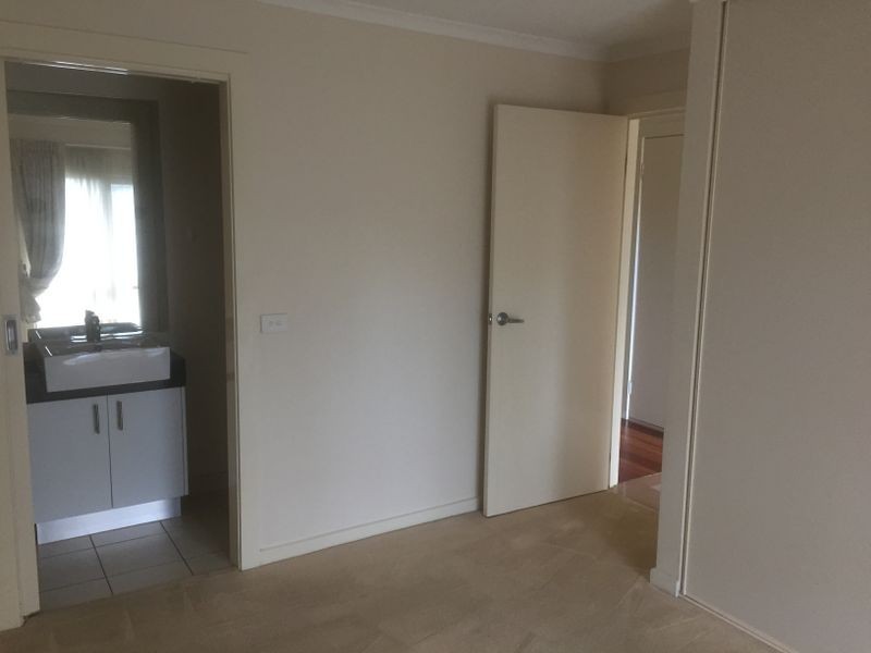 4/1805 Dandenong Road, Oakleigh East VIC 3166