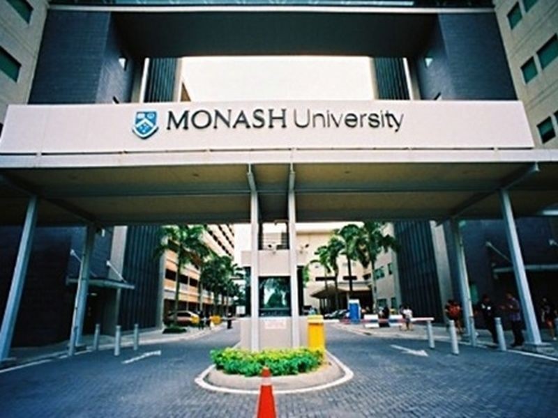 4/1805 Dandenong Road, Oakleigh East VIC 3166