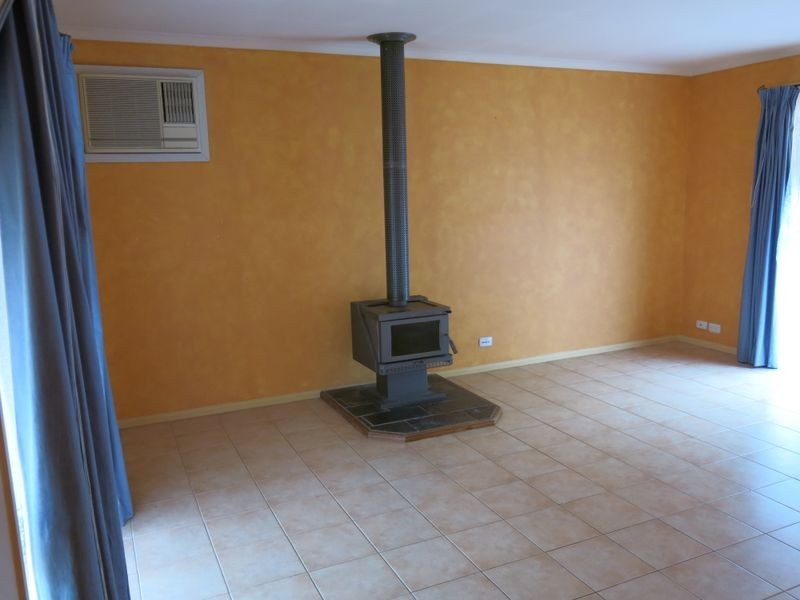 6 Hedley Court, Narre Warren VIC 3805