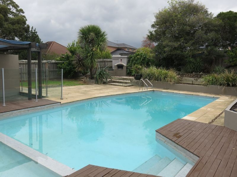 4 Highland Avenue, Oakleigh East VIC 3166