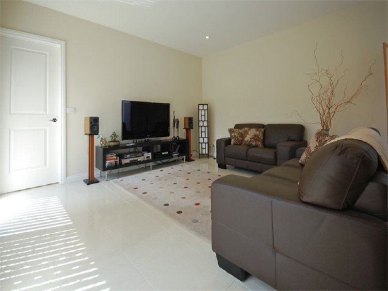 7/70-72 Princess Avenue, Springvale VIC 3171