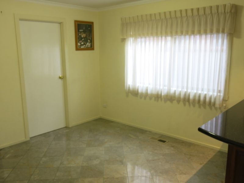 8 Emily Court, Clarinda VIC 3169