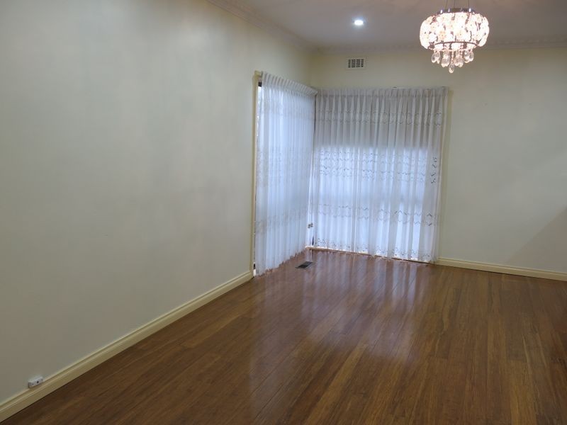 1/55 Manton Road, Clayton VIC 3168