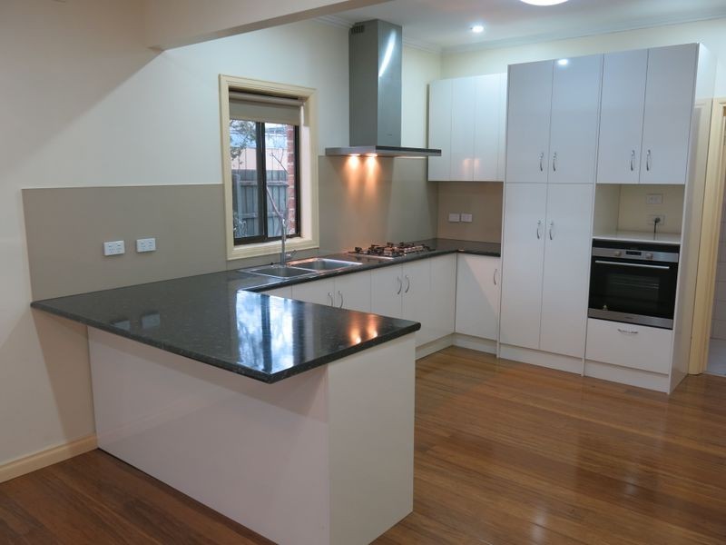 1/55 Manton Road, Clayton VIC 3168