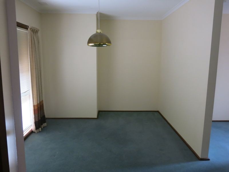 42 Grenfell Road, Mount Waverley VIC 3149