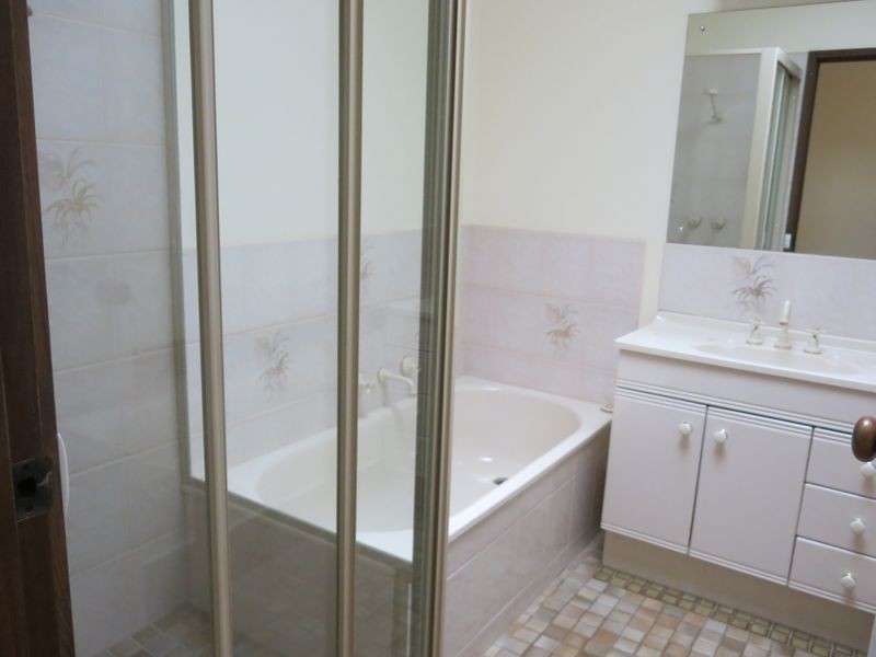 42 Grenfell Road, Mount Waverley VIC 3149