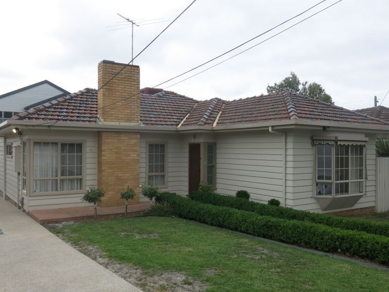 1/4 The Parade, Clarinda VIC 3169