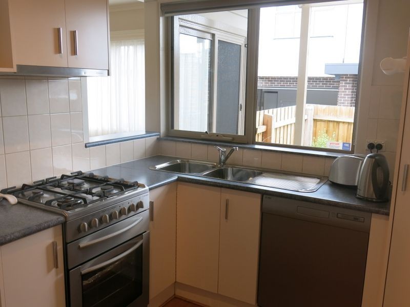 1/4 The Parade, Clarinda VIC 3169