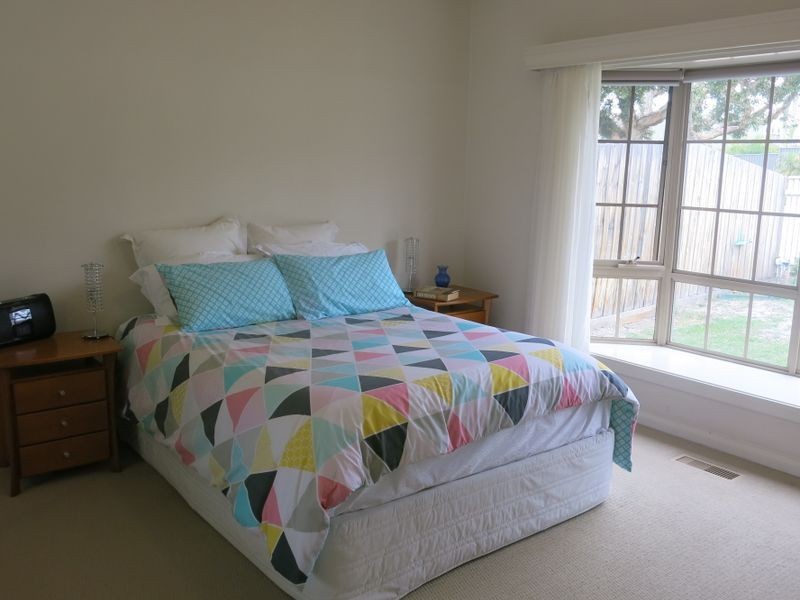 1/4 The Parade, Clarinda VIC 3169