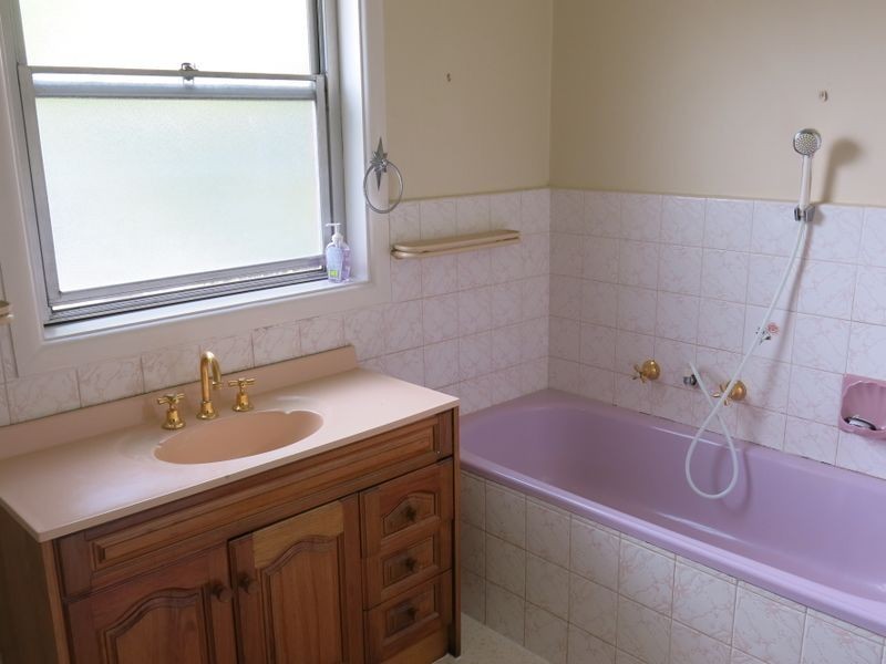 10 Belmont Avenue, Clayton VIC 3168