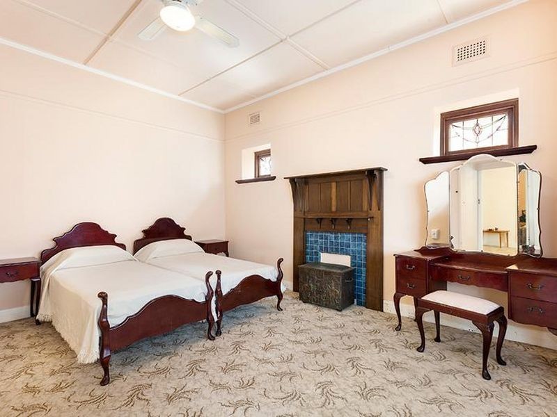 195 Kambrook Road, Caulfield VIC 3162