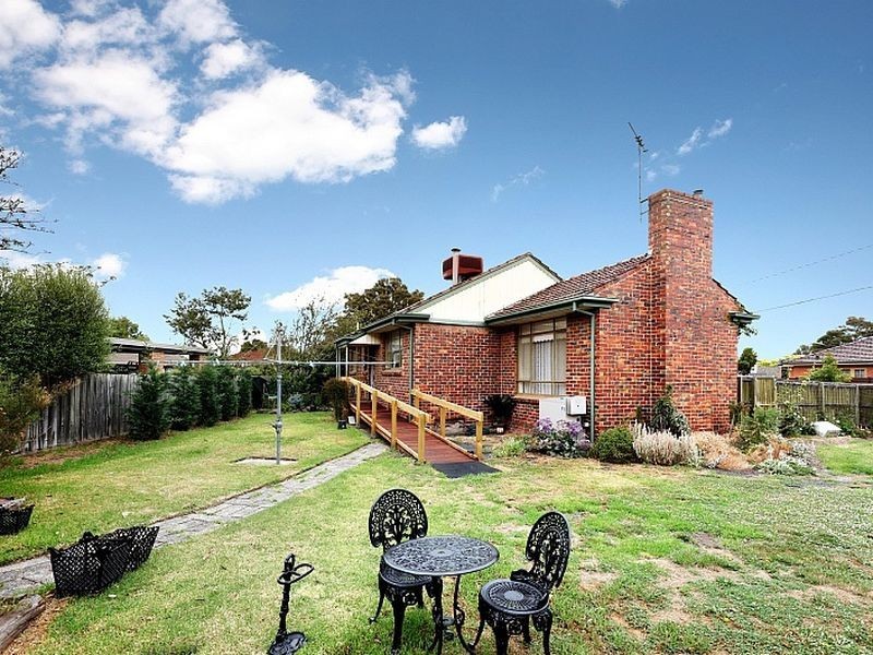 9 Noora Avenue, Bentleigh East VIC 3165