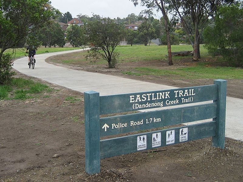 20 Hillside Avenue, Dandenong North VIC 3175