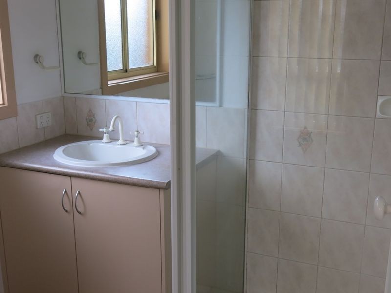 2/18 Yarrinup Street, Chadstone VIC 3148