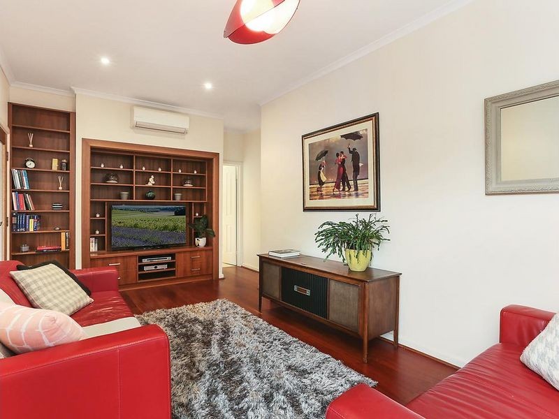 1 Beverley Grove, Mount Waverley VIC 3149
