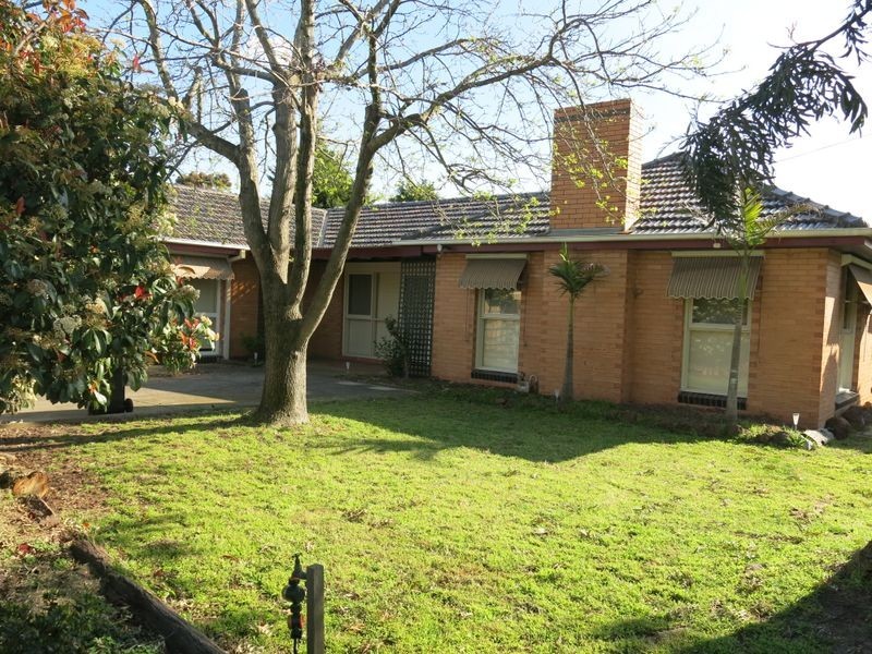 9 Royena Road, Moorabbin VIC 3189