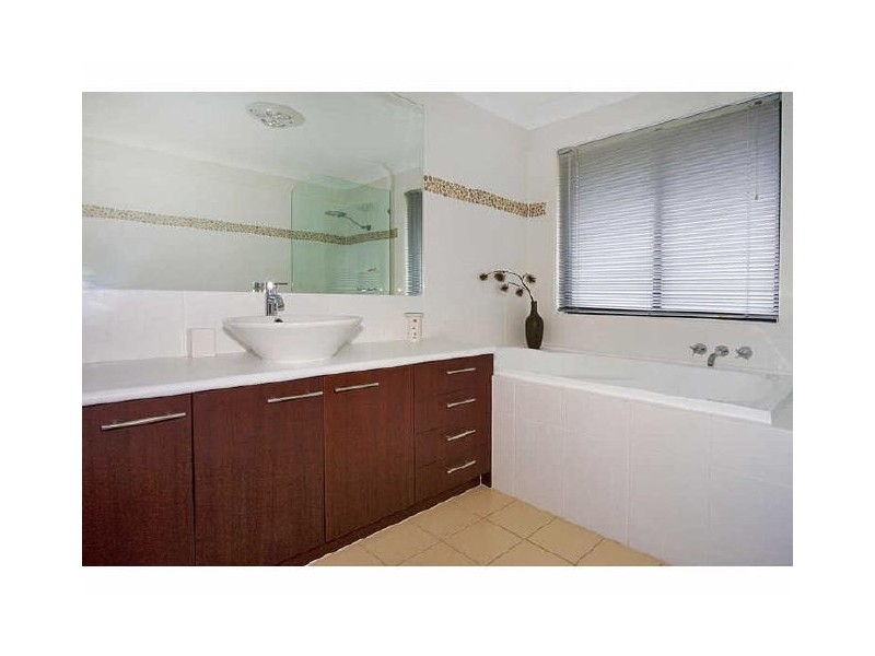 1 Harper Court, Casuarina NSW 2487