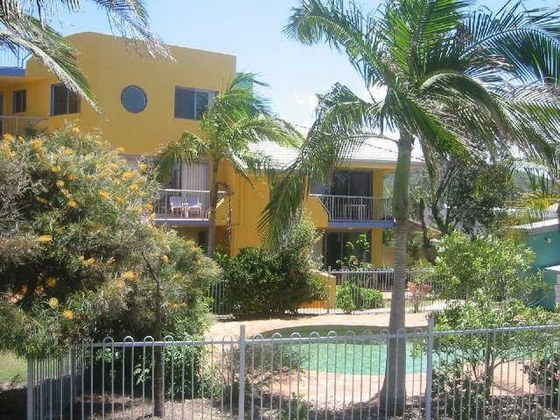2/61-65 Tweed Coast Road, Cabarita Beach NSW 2488