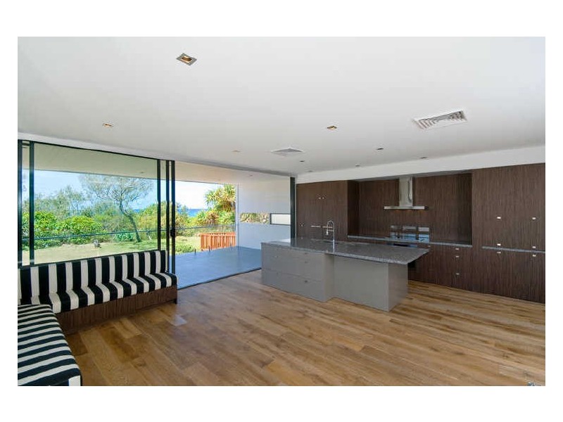 15 Cypress Crescent, Cabarita Beach NSW 2488