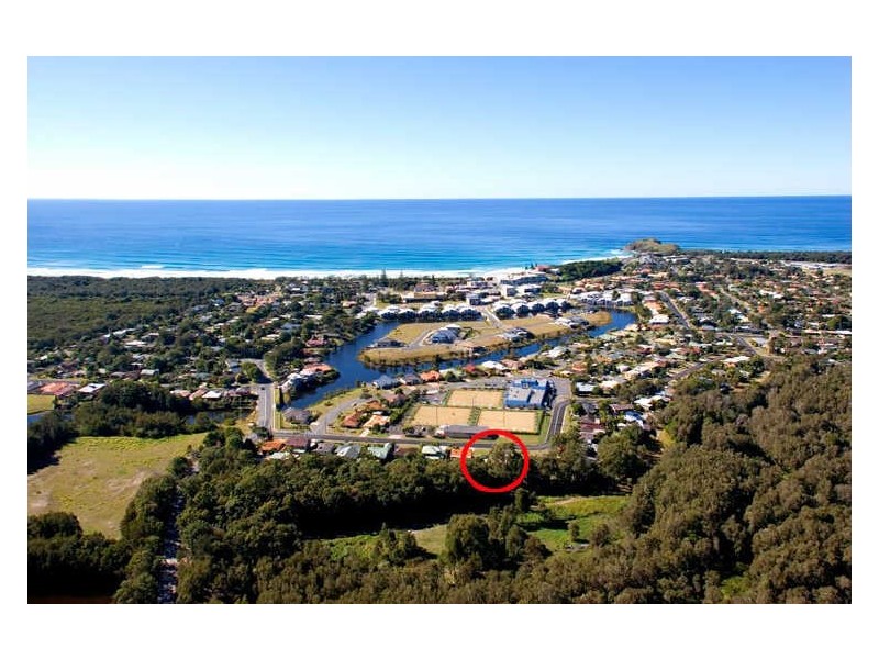 8 Kauri Avenue, Cabarita Beach NSW 2488