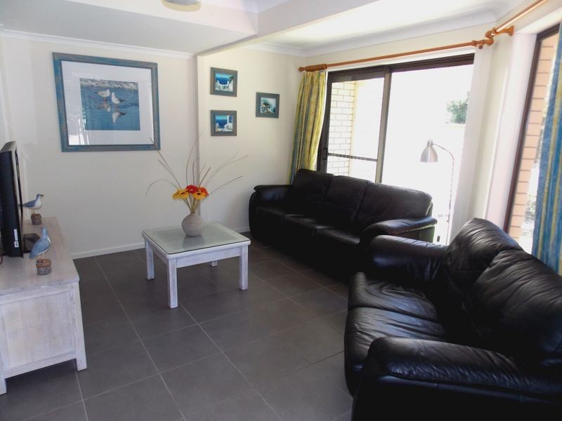 2/1 Peninsular Street, Hastings Point NSW 2489