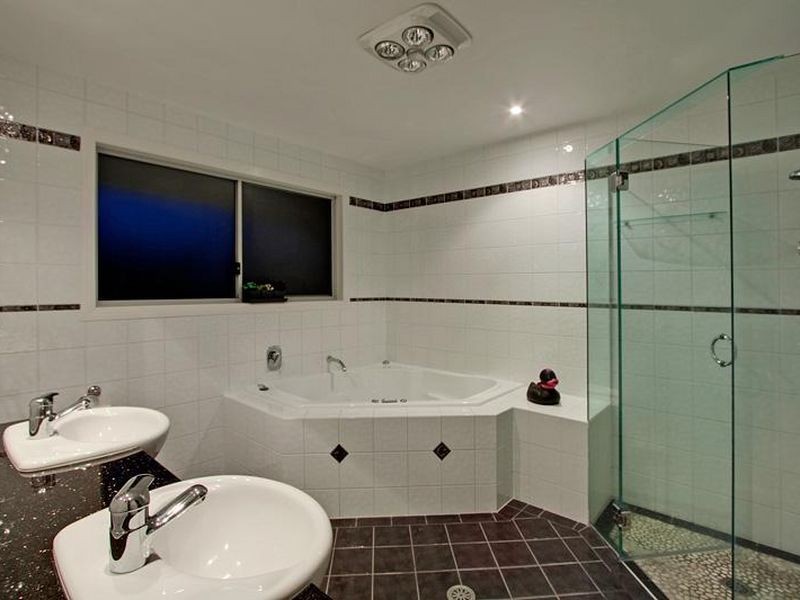 734 Casuarina Way, Casuarina NSW 2487