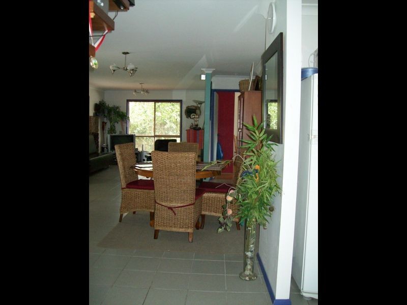 2/4 Poinciana Avenue, Cabarita Beach NSW 2488