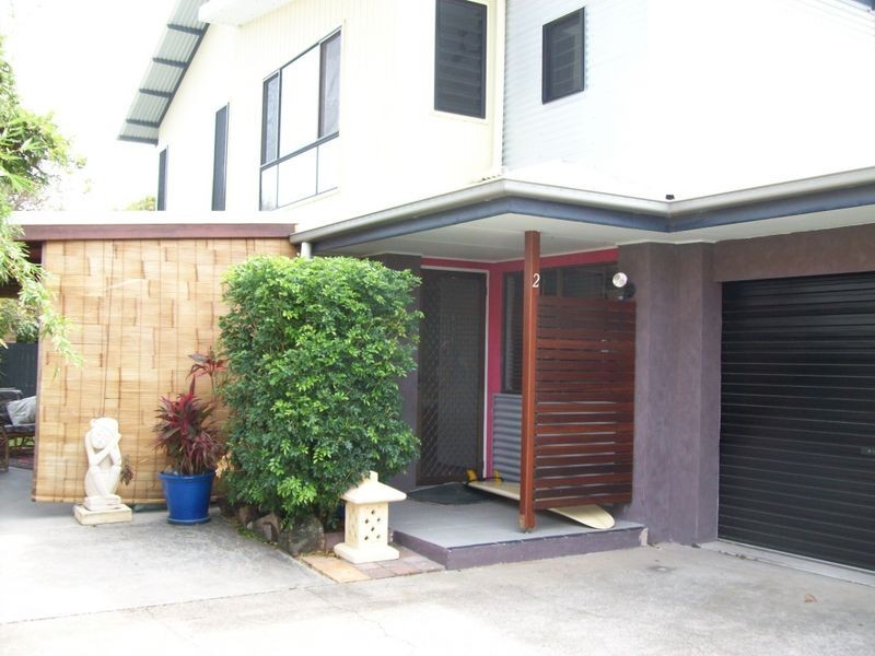 2/4 Poinciana Avenue, Cabarita Beach NSW 2488