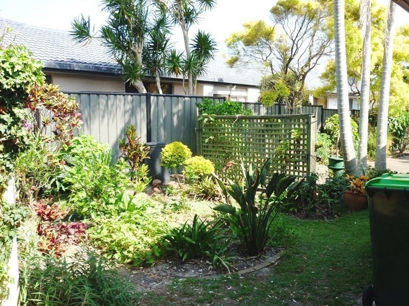 2/9 Poinciana Avenue, Cabarita Beach NSW 2488