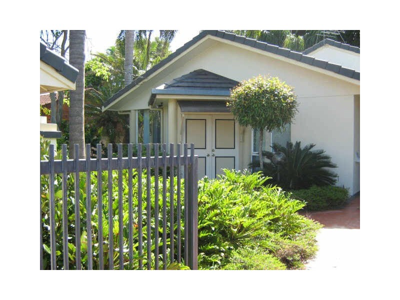 13 Ti Tree Avenue, Cabarita Beach NSW 2488