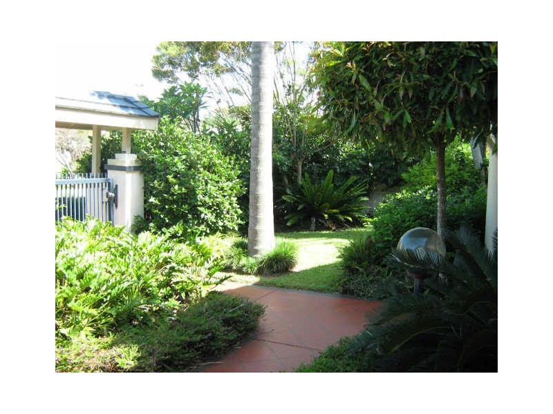 13 Ti Tree Avenue, Cabarita Beach NSW 2488