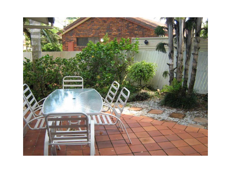 13 Ti Tree Avenue, Cabarita Beach NSW 2488