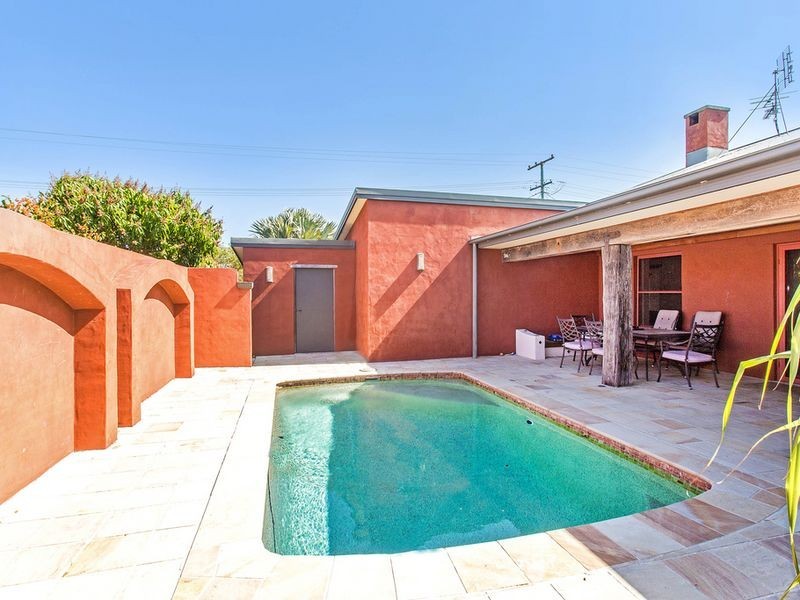 19 Poinciana Avenue, Cabarita Beach NSW 2488