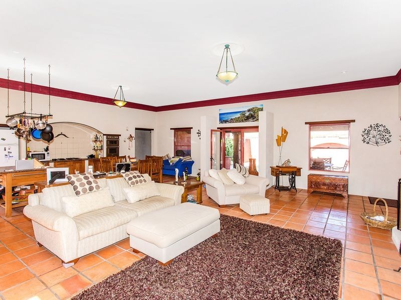 19 Poinciana Avenue, Cabarita Beach NSW 2488