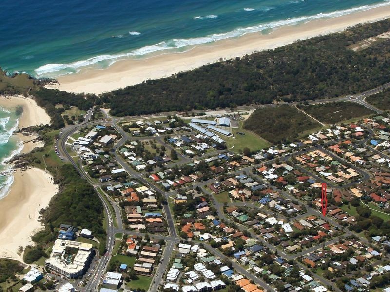 19 Poinciana Avenue, Cabarita Beach NSW 2488